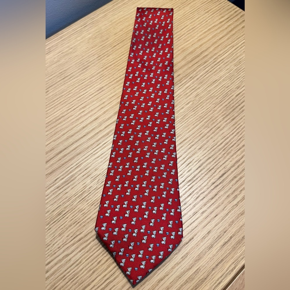 Ferragamo 100% silk necktie